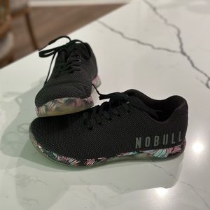 NOBULL Trainers. Women’s Midnight Palm Trainer